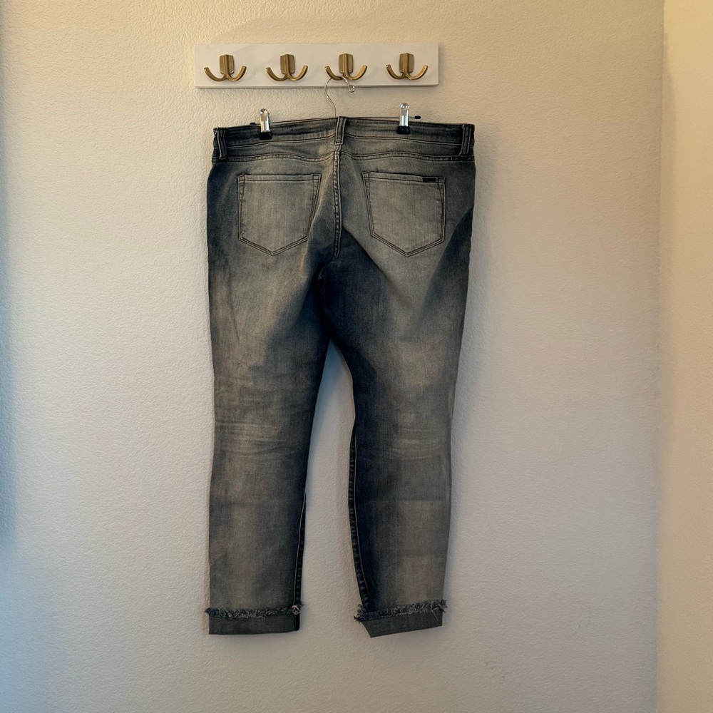 STS BLUE Distressed Ripped Jeans - Picture 4 of 7